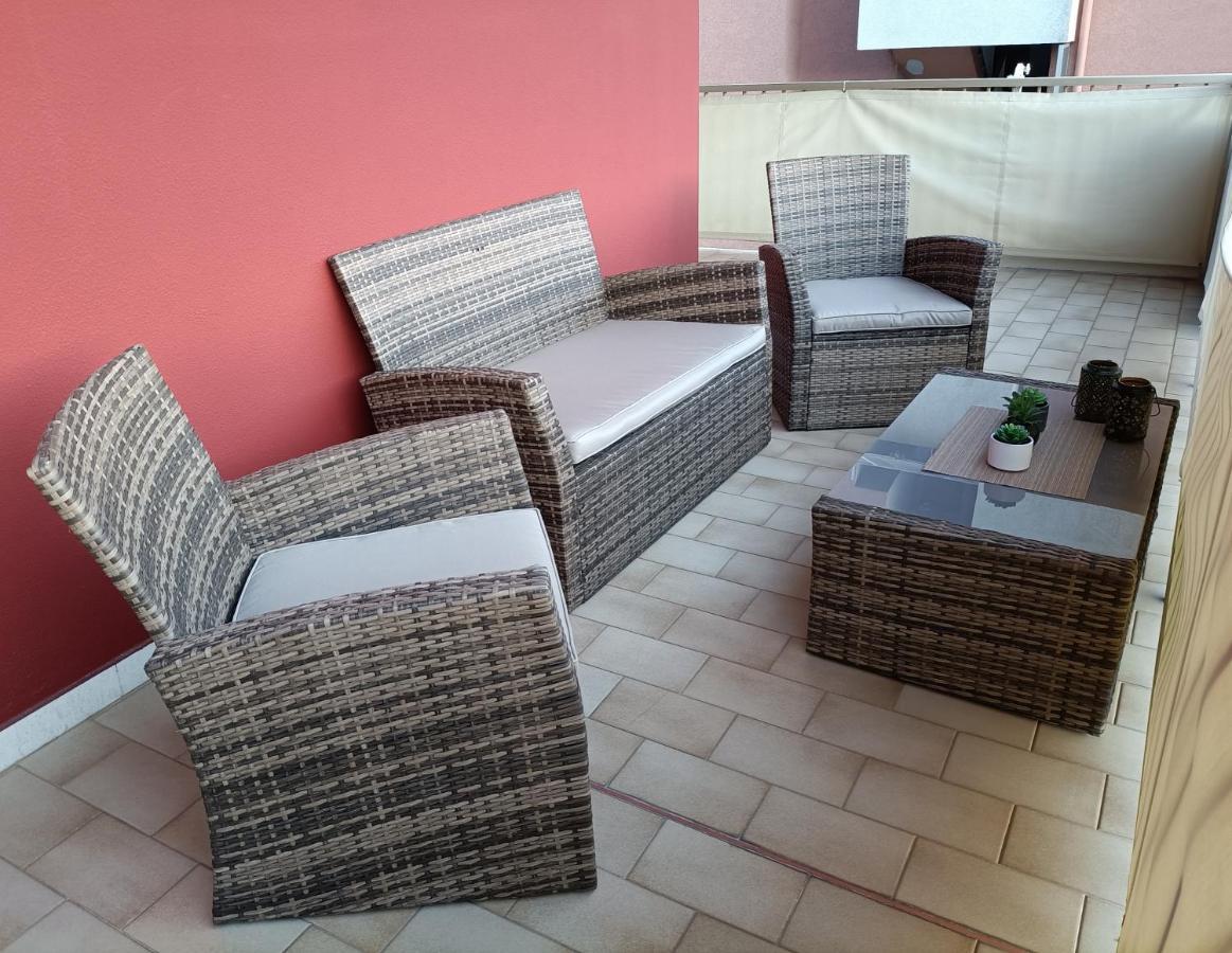 Casa A Un Passo Dal Mare Apartment Ventimiglia Luaran gambar