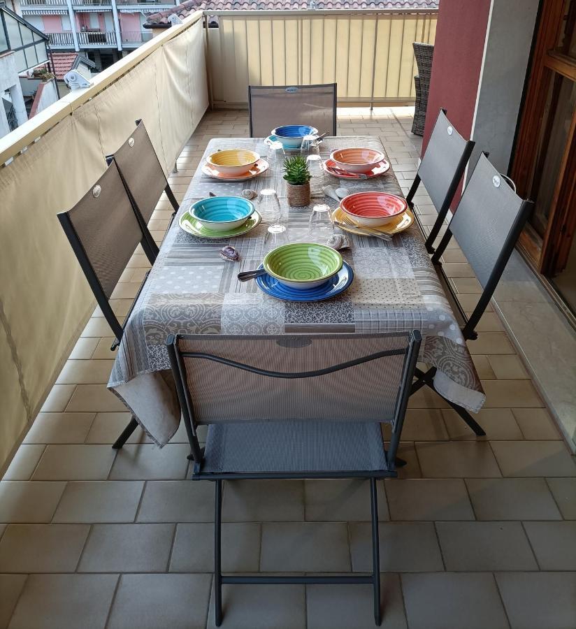 Casa A Un Passo Dal Mare Apartment Ventimiglia Luaran gambar